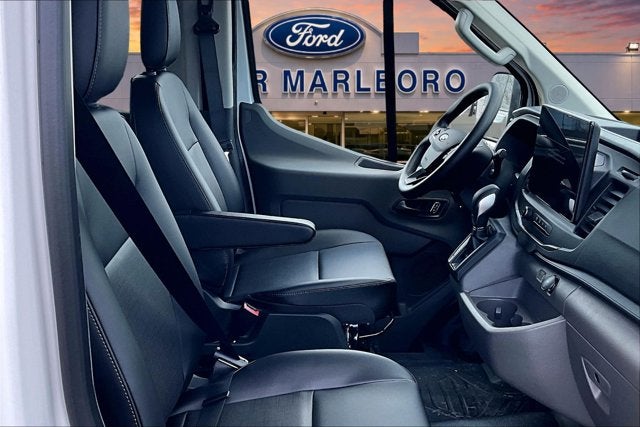 2026 Ford Transit Passenger Wagon XL