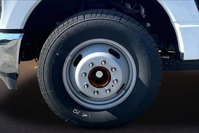 2026 Ford Super Duty F-350 DRW XL