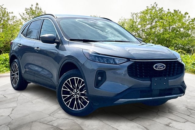 2025 Ford Escape Plug-in hybrid PHEV