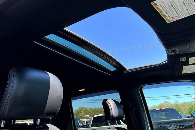 2017 Ford Super Duty F-250 SRW Lariat