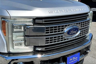 2017 Ford Super Duty F-250 SRW Lariat