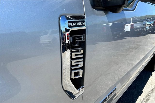 2017 Ford Super Duty F-250 SRW Lariat