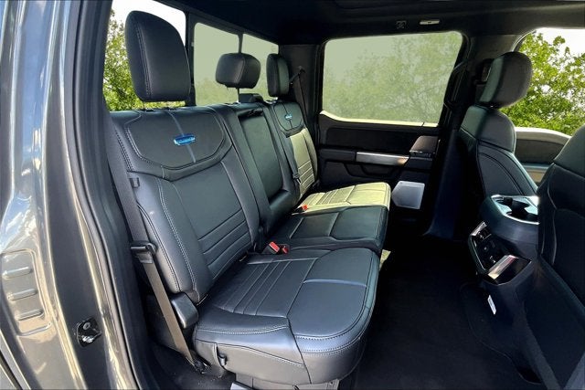 2026 Ford Super Duty F-250 SRW Platinum