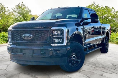 2026 Ford Super Duty F-350 SRW LARIAT