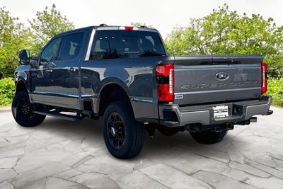 2026 Ford Super Duty F-350 SRW LARIAT
