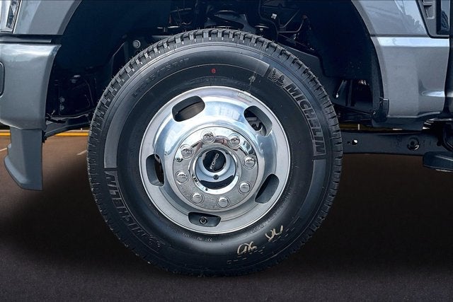 2026 Ford Super Duty F-350 DRW XLT