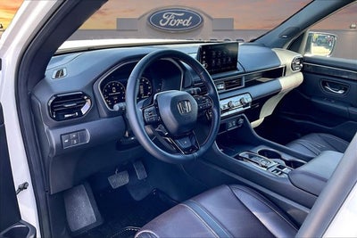 2025 Honda Pilot Black Edition