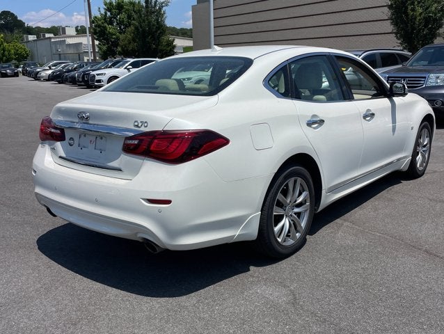 2019 INFINITI Q70 3.7 LUXE