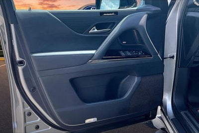 2024 Lexus LX LX 600 Luxury