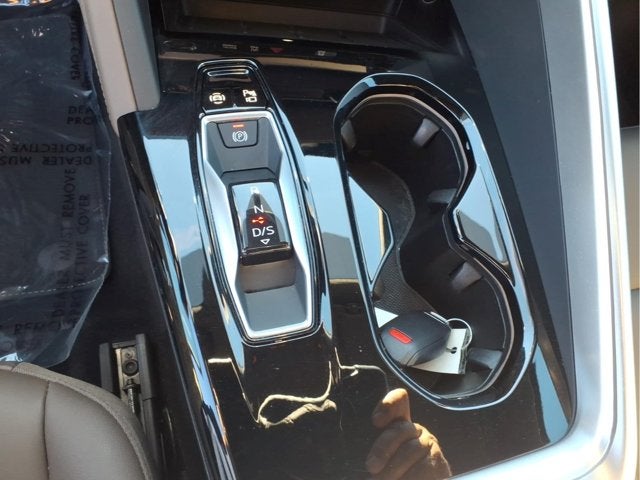 2025 Audi Q5 Premium
