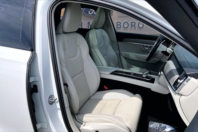 2023 Volvo V90 Cross Country Ultimate