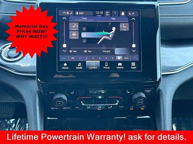 2023 Jeep Grand Cherokee L Altitude 4x4