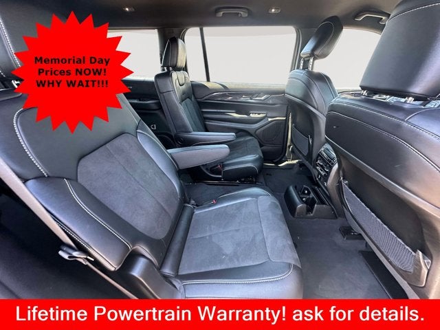2023 Jeep Grand Cherokee L Altitude 4x4