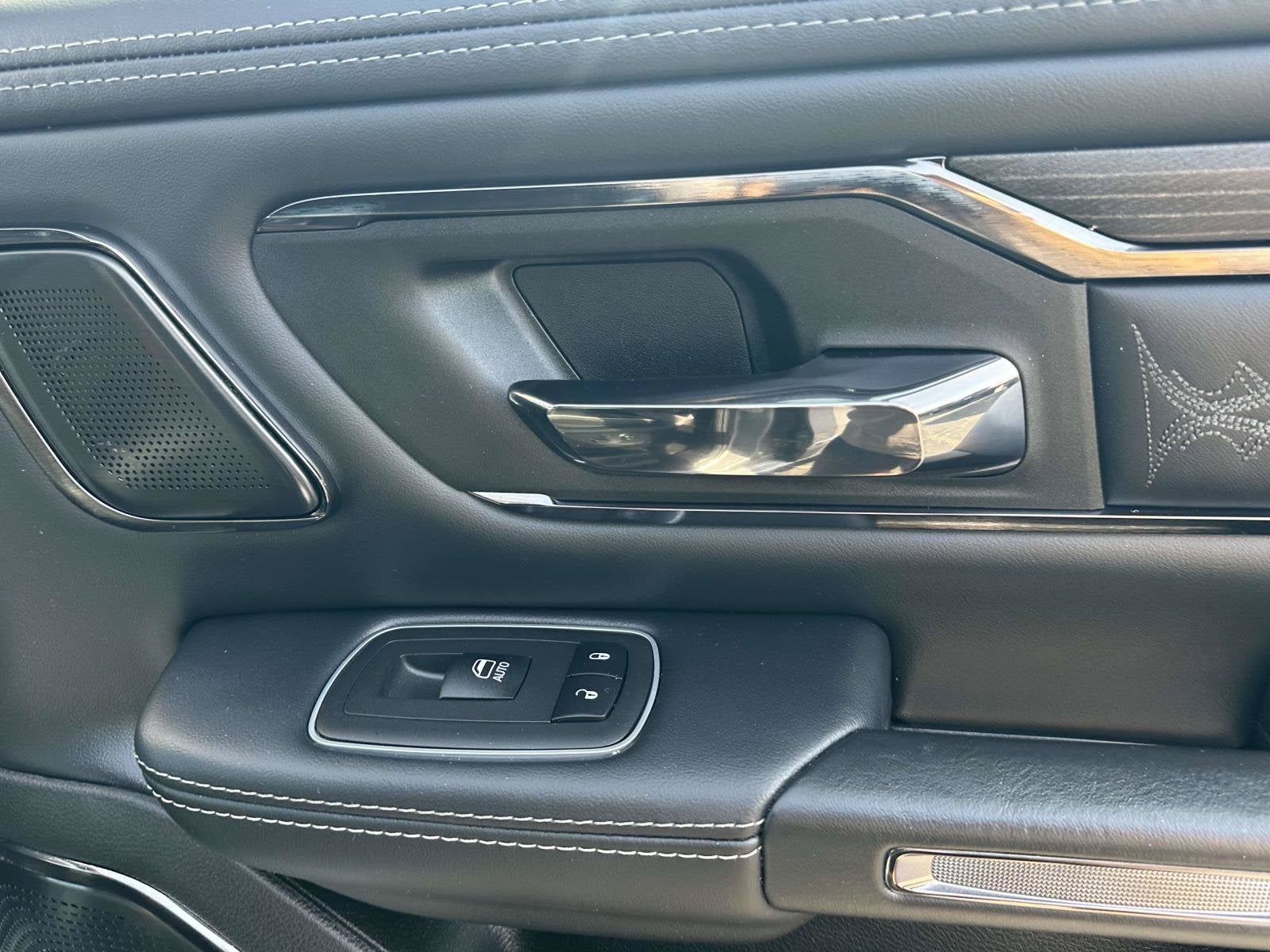 2024 RAM 1500 Limited Crew Cab 4x4 5'7' Box
