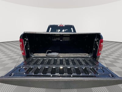 2021 RAM 1500 Laramie Crew Cab 4x4 5'7' Box