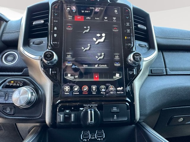 2021 RAM 1500 Laramie Crew Cab 4x4 5'7' Box