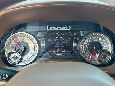 2020 RAM 1500 Laramie Longhorn Crew Cab 4x4 5'7' Box