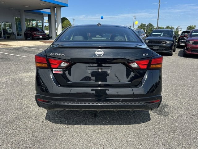 2024 Nissan Altima SV FWD