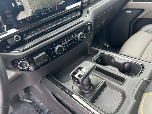 2026 Chevrolet Silverado 1500 4WD Crew Cab Short Bed ZR2