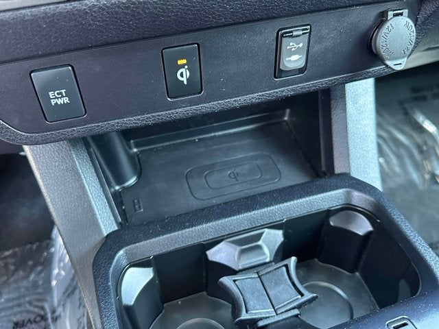 2017 Toyota Tacoma SR V6