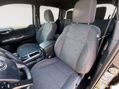 2017 Toyota Tacoma SR V6