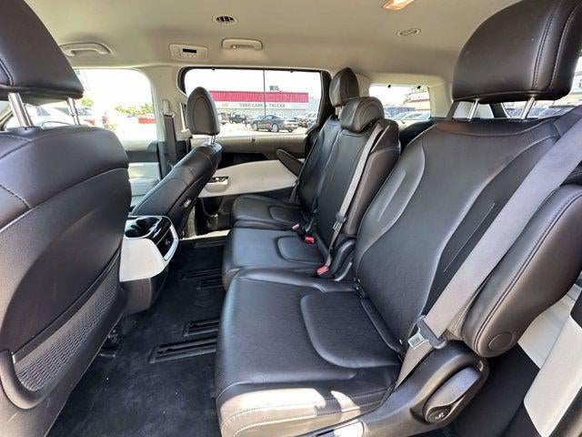 2024 Kia Carnival MPV EX