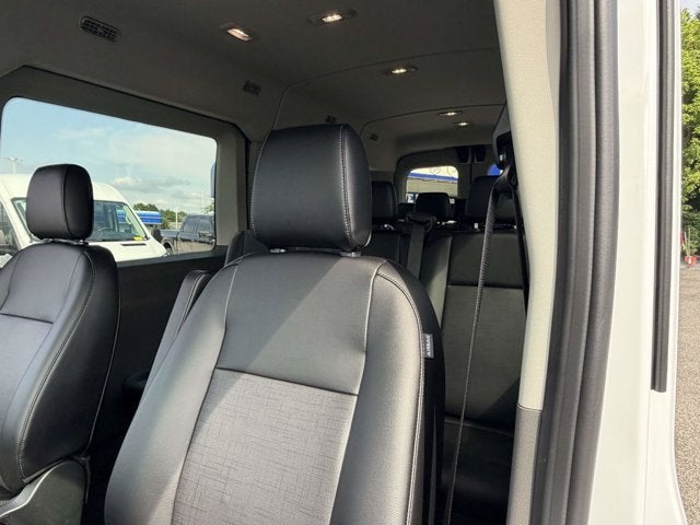 2026 Ford Transit Passenger Wagon 350