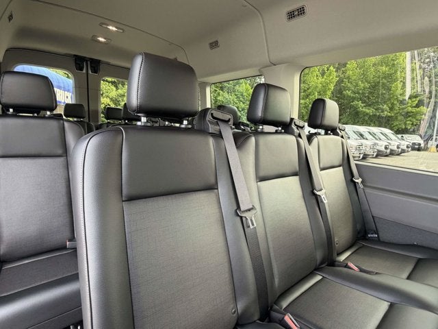 2026 Ford Transit Passenger Wagon 350