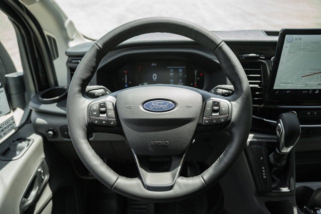 2026 Ford Transit Passenger Wagon XLT