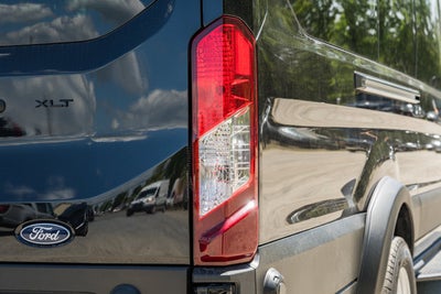 2026 Ford Transit Passenger Wagon XLT