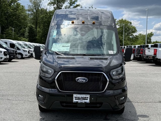 2026 Ford Transit Passenger Wagon XLT