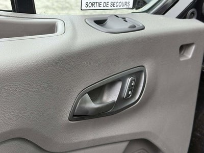 2026 Ford Transit Passenger Wagon XLT