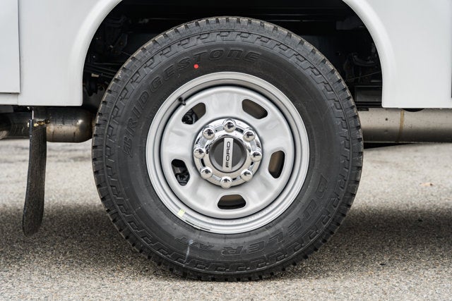 2026 Ford Super Duty F-350 SRW XL