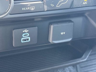 2027 Ford Super Duty F-350 SRW XL