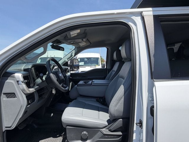2026 Ford Super Duty F-450 DRW XL