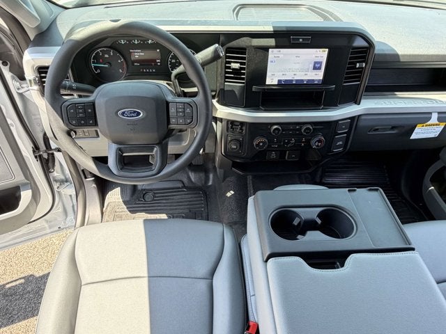 2026 Ford Super Duty F-450 DRW XL