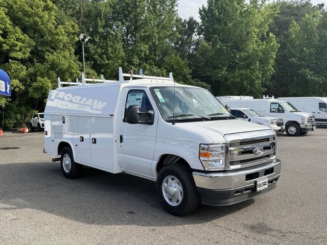2026 Ford E-Series Cutaway E-350 SRW 138" WB