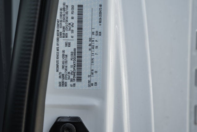 2026 Ford E-Series Cutaway E-350 SRW
