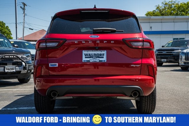 2023 Ford Escape ST-Line Elite
