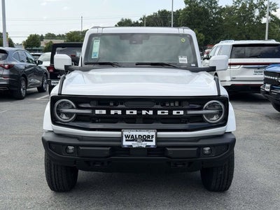 2026 Ford Bronco Outer Banks