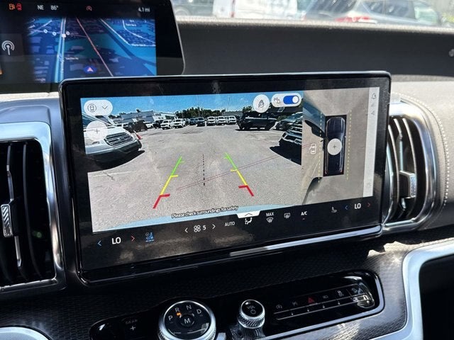 2026 Ford Expedition MAX Platinum®