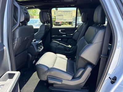 2026 Ford Expedition MAX Platinum®