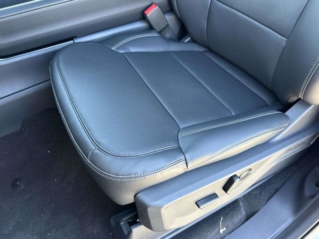2026 Ford Expedition MAX Platinum®