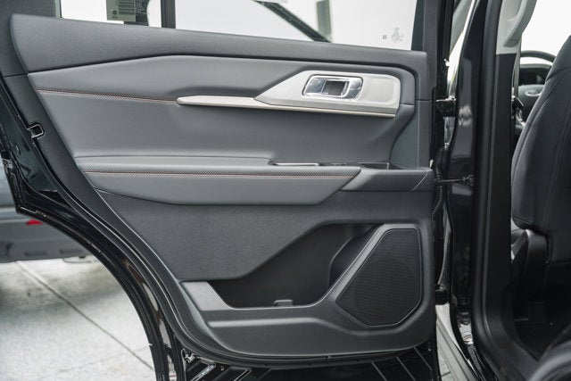 2026 Ford Explorer Active w/100A Pkg
