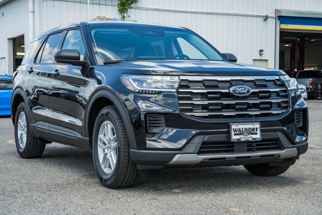 2026 Ford Explorer Active w/100A Pkg
