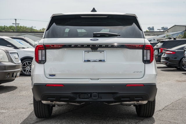 2026 Ford Explorer Active w/100A Pkg