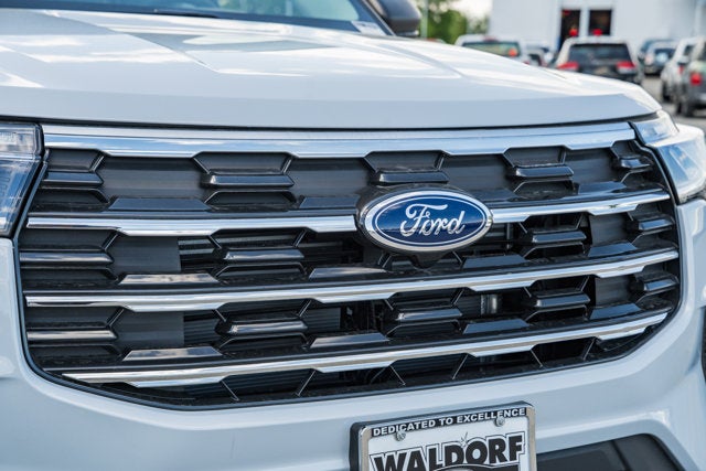 2026 Ford Explorer Active w/100A Pkg