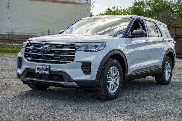 2026 Ford Explorer Active w/100A Pkg