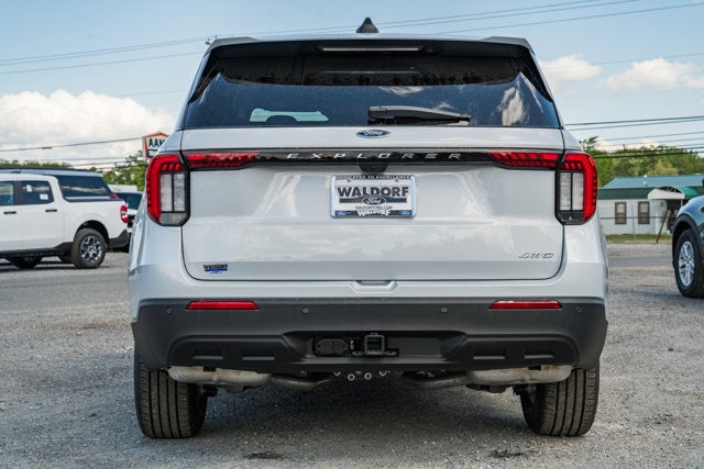 2026 Ford Explorer Active w/100A Pkg