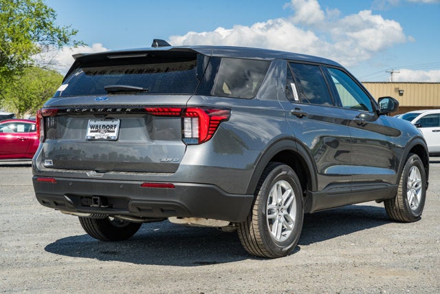 2026 Ford Explorer Active w/100A Pkg
